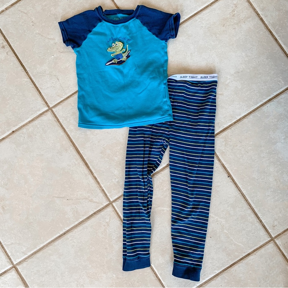 Faded Glory • 2 Piece Pajama Set